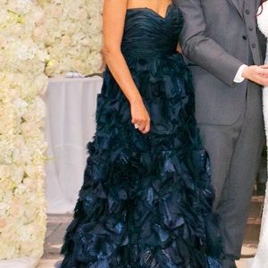 Oscar De La Renta Dark Navy Blue Ball Gown